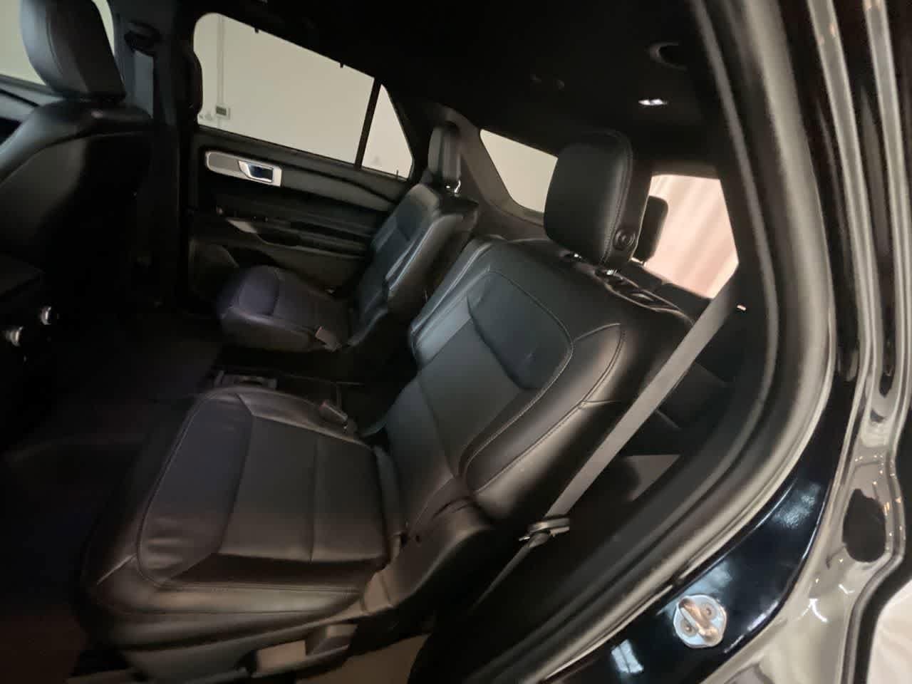 Thumbnail: 2020 Ford Explorer - 22