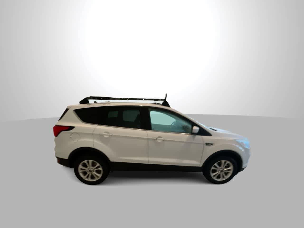 Thumbnail: 2019 Ford Escape - 9