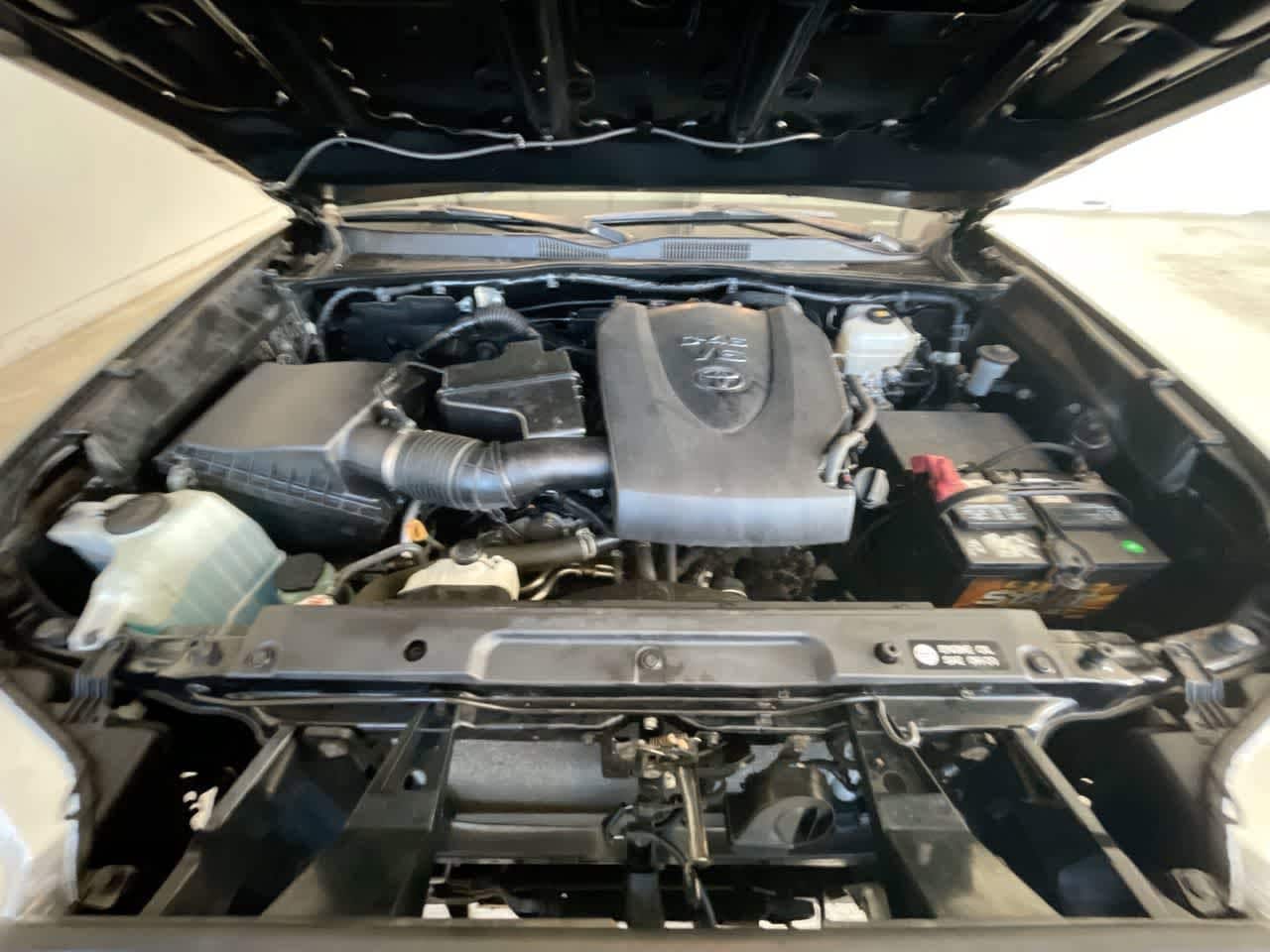 Thumbnail: 2019 Toyota Tacoma - 26