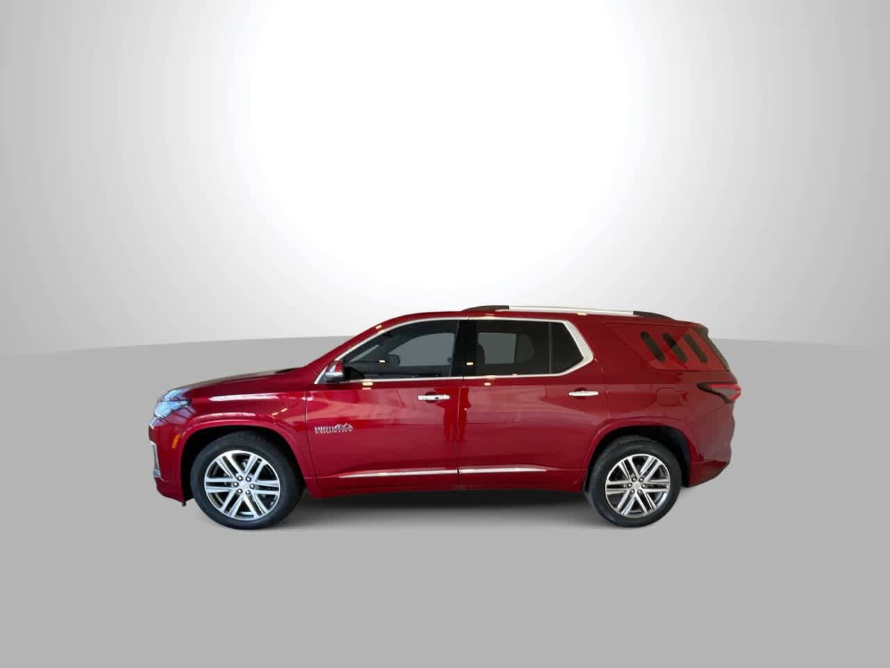 Thumbnail: 2023 Chevrolet Traverse - 5