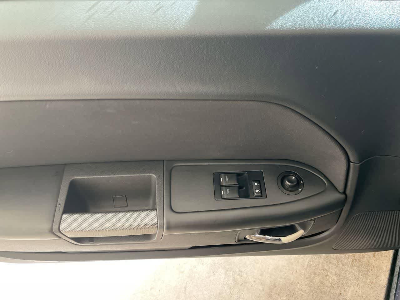 Thumbnail: 2013 Dodge Challenger - 13