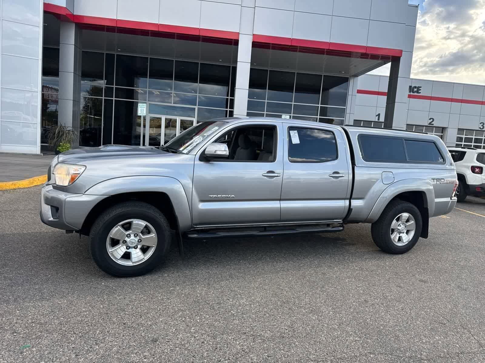 2015 Toyota Tacoma V6 photo 4