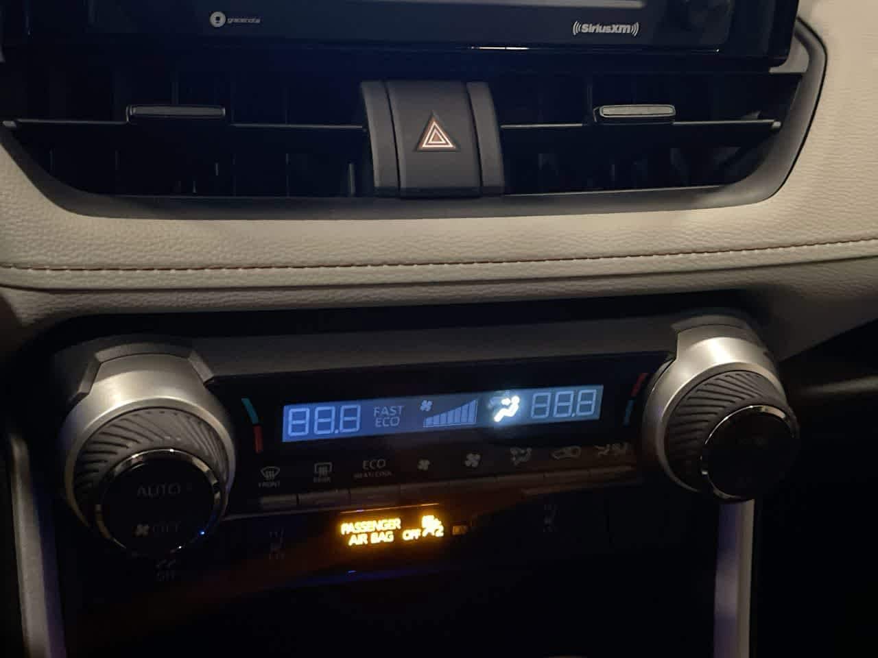 Thumbnail: 2021 Toyota RAV4 - 19