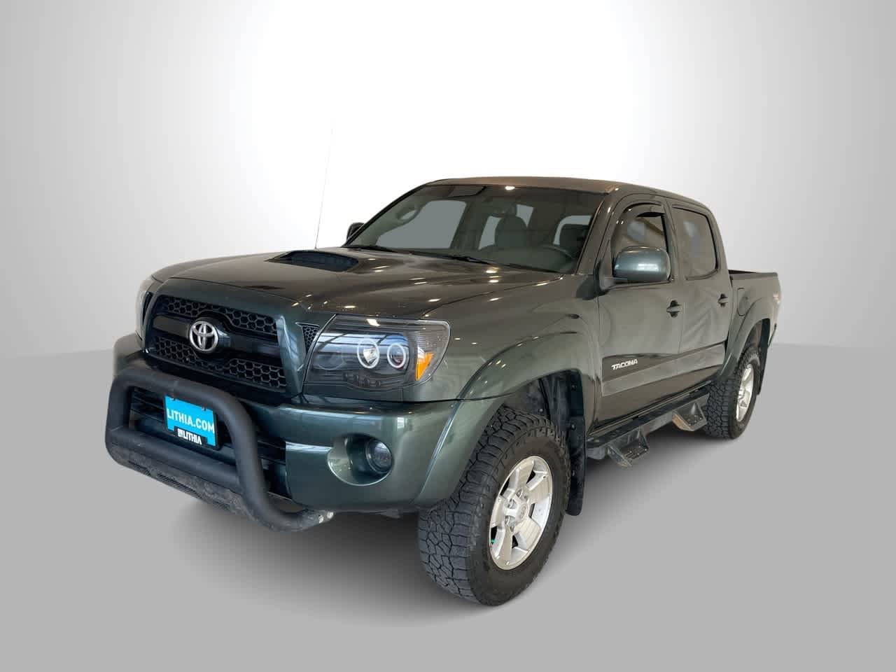 Thumbnail: 2011 Toyota Tacoma - 1