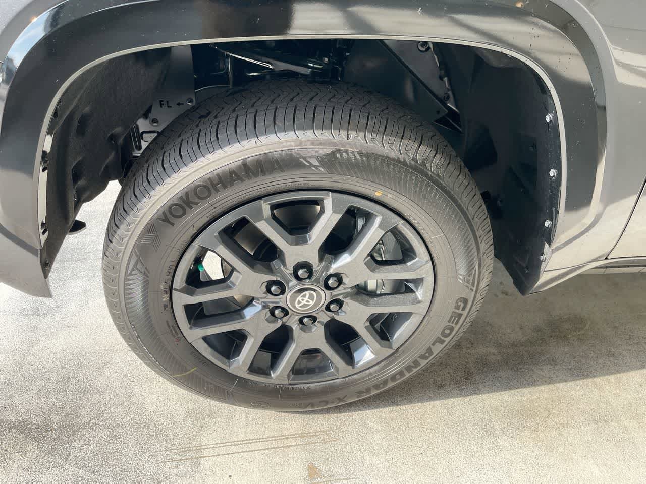 Thumbnail: 2025 Toyota Tundra - 10