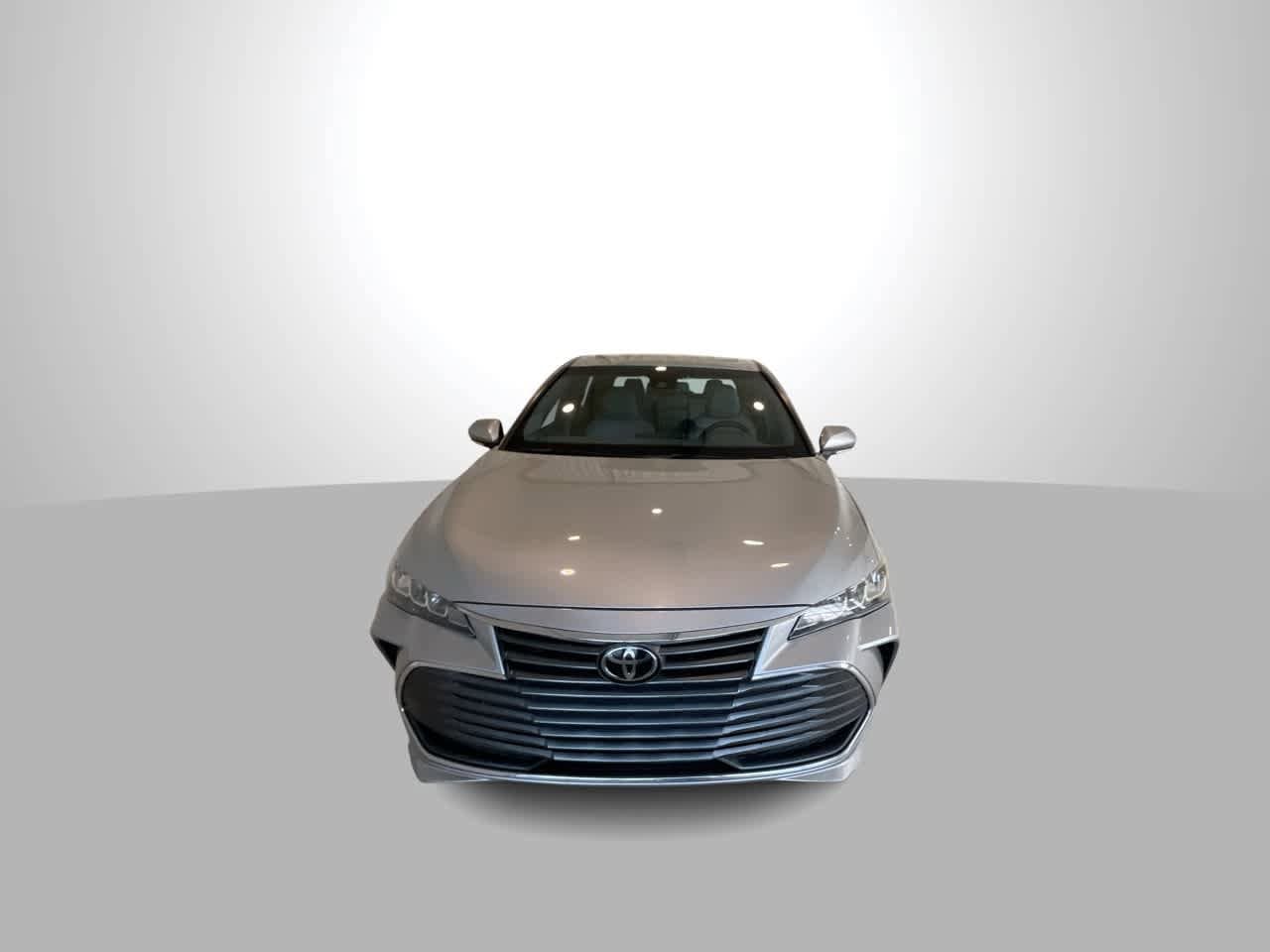 Thumbnail: 2021 Toyota Avalon - 3