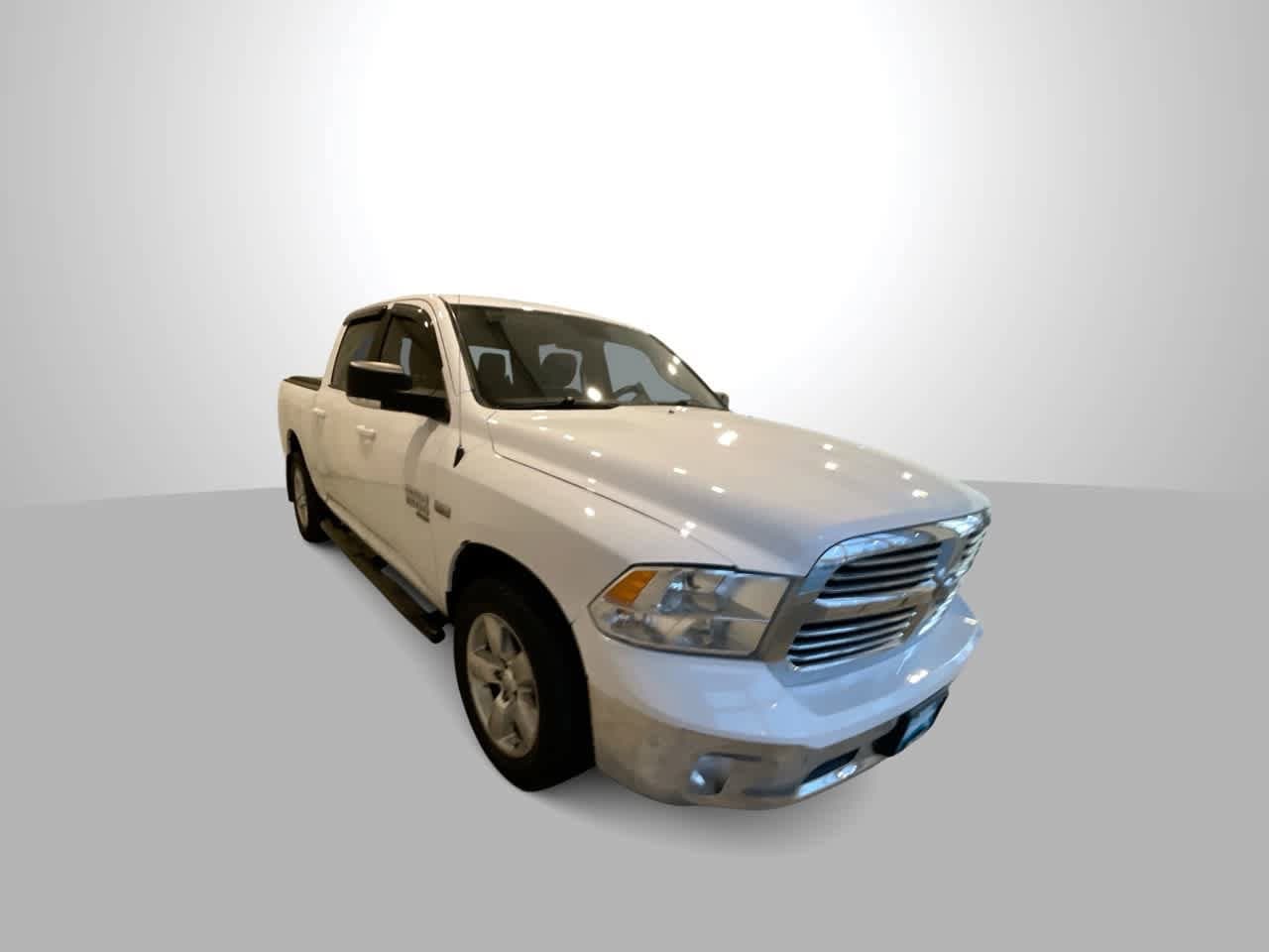 Thumbnail: 2019 RAM 1500 Classic - 2