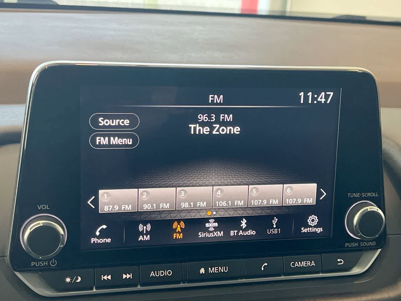 Thumbnail: 2023 Nissan Rogue - 16