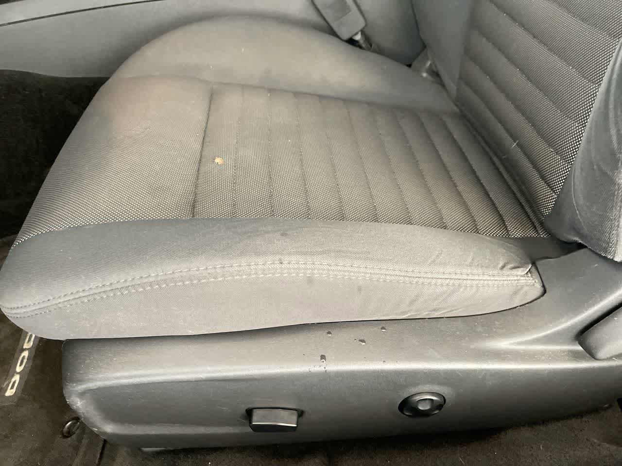 Thumbnail: 2013 Dodge Challenger - 12