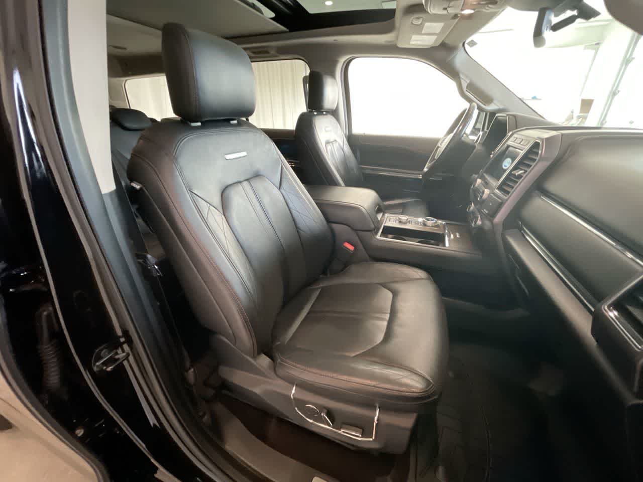 Thumbnail: 2018 Ford Expedition - 26