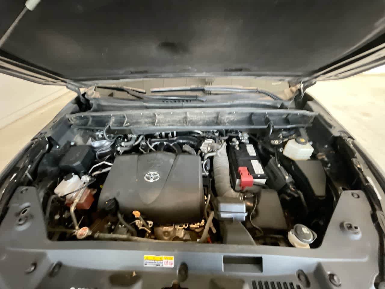 Thumbnail: 2022 Toyota Highlander - 27