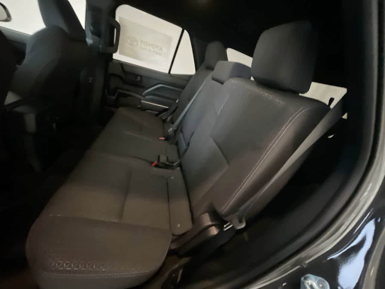 Thumbnail: 2026 Toyota 4Runner - 22