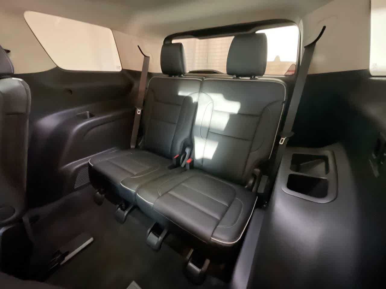 Thumbnail: 2021 GMC Acadia - 28