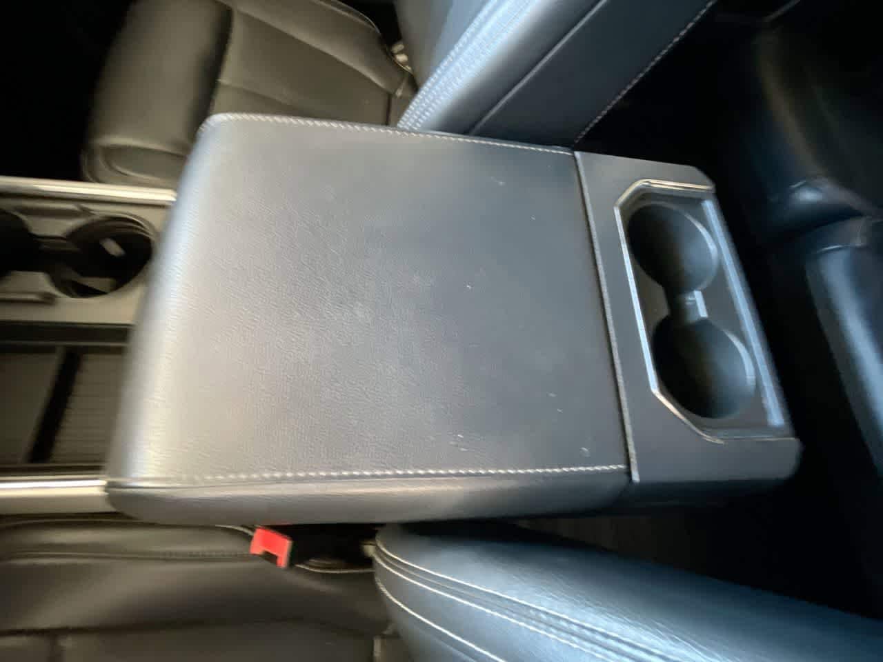 Thumbnail: 2022 Ford Econoline - 21