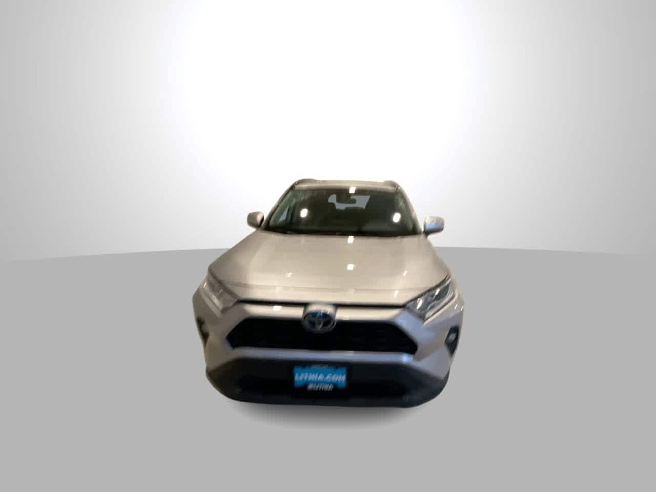 Thumbnail: 2021 Toyota RAV4 - 3