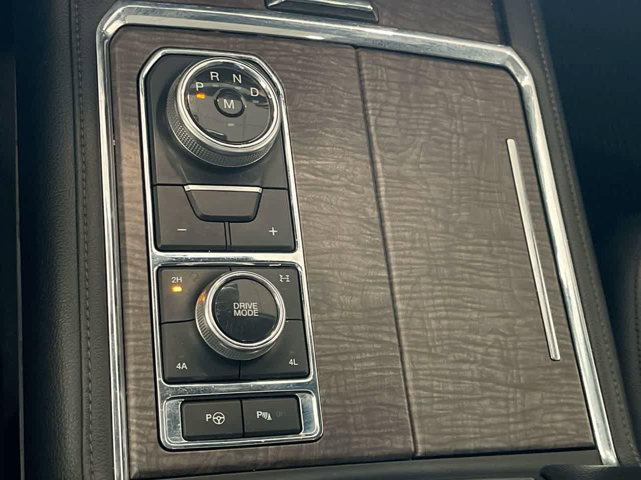 Thumbnail: 2018 Ford Expedition MAX - 20