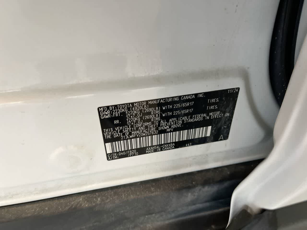 Thumbnail: 2025 Toyota RAV4 - 27