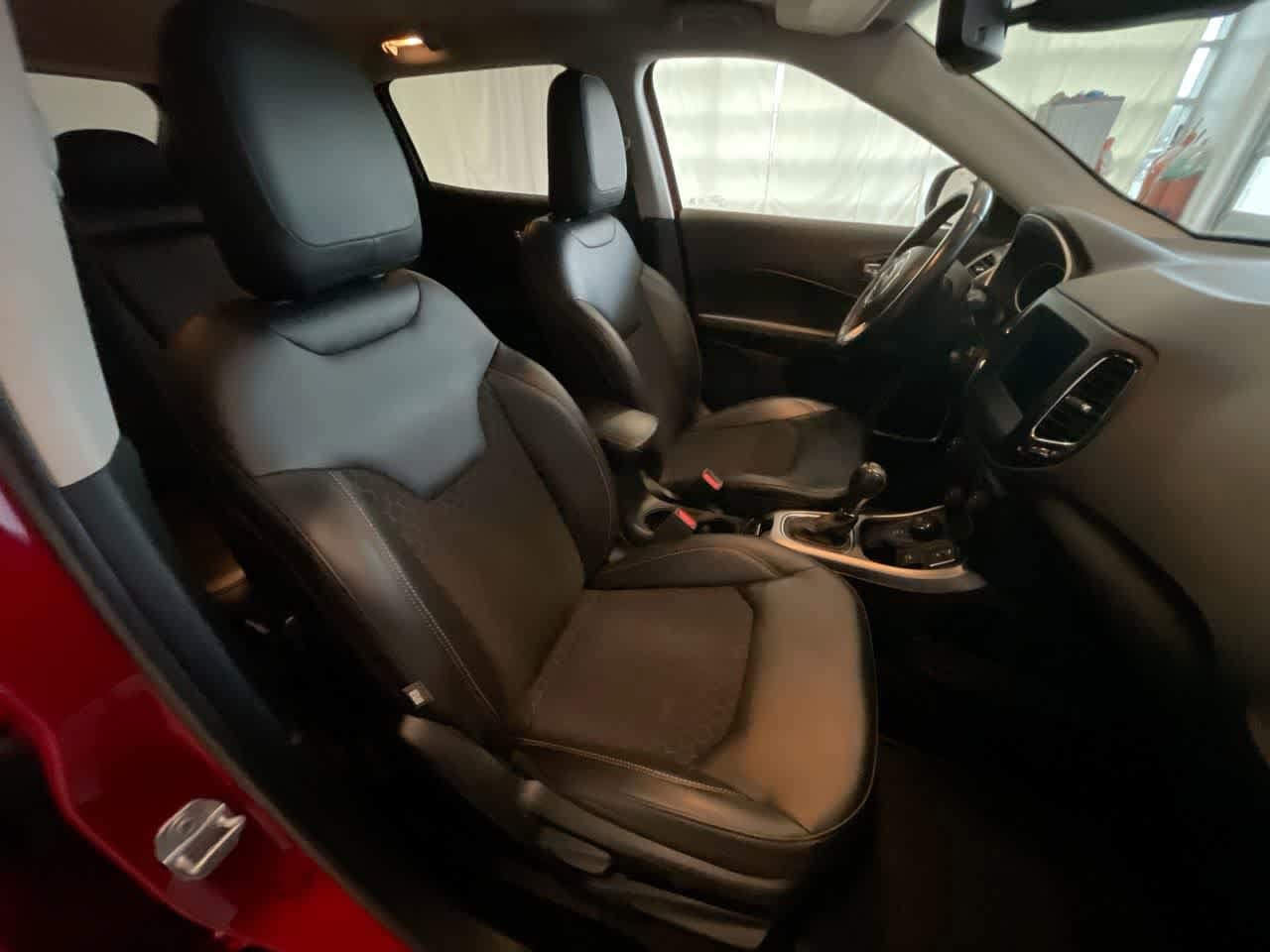 Thumbnail: 2021 Jeep Compass - 23