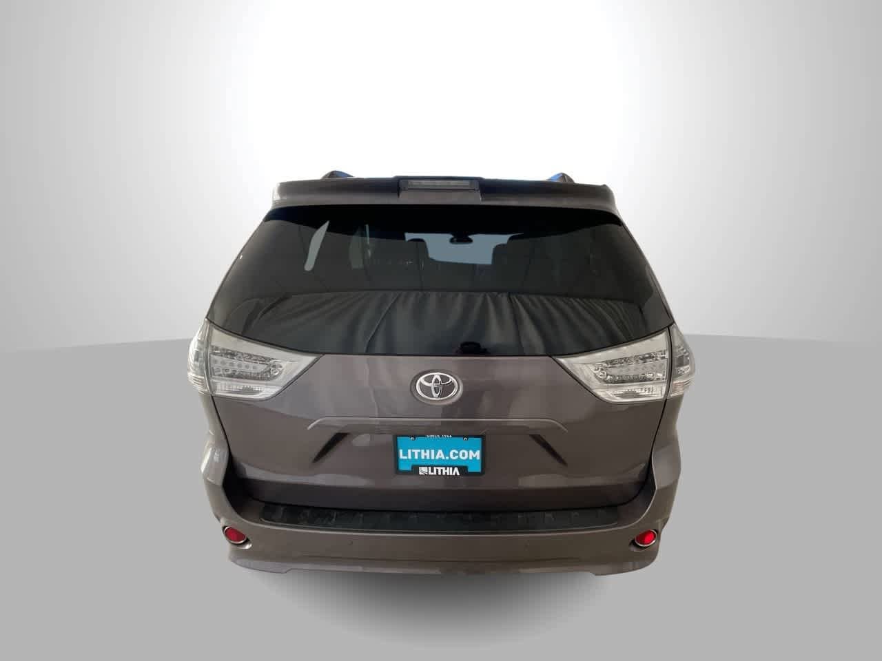 Thumbnail: 2020 Toyota Sienna - 7