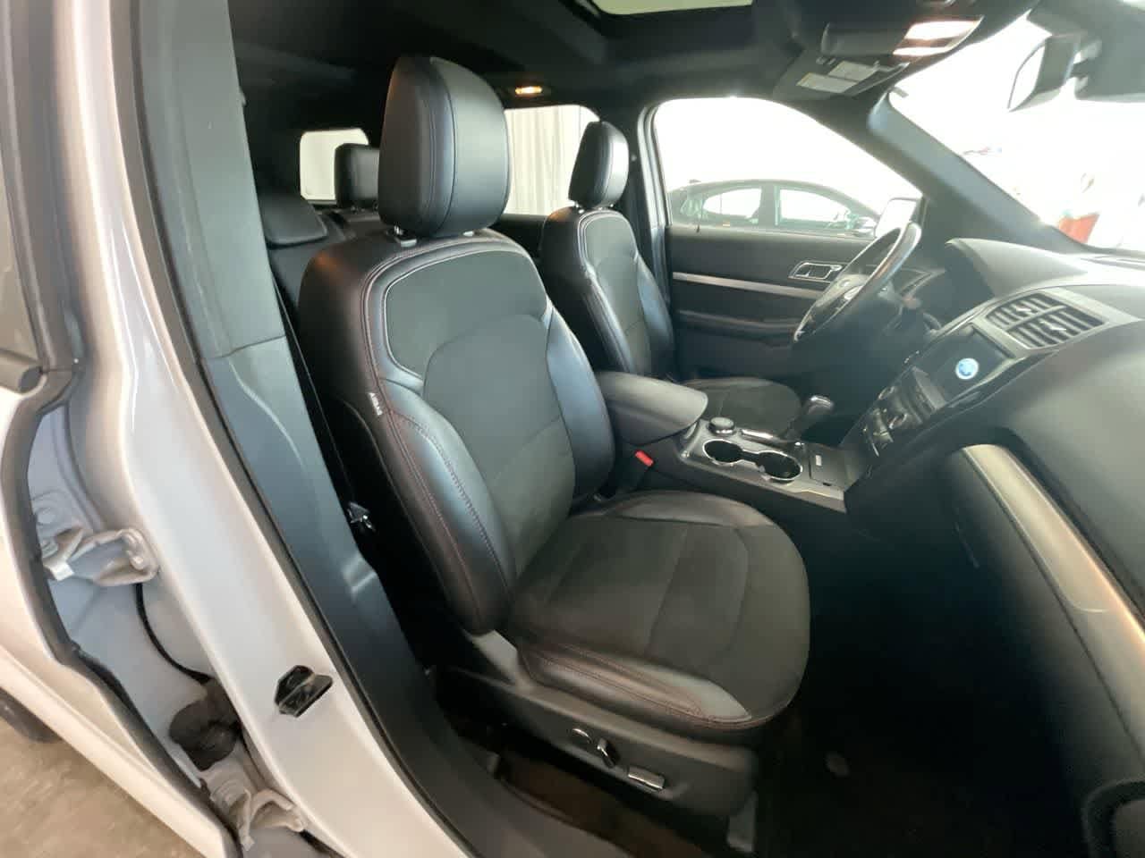 Thumbnail: 2018 Ford Explorer - 26