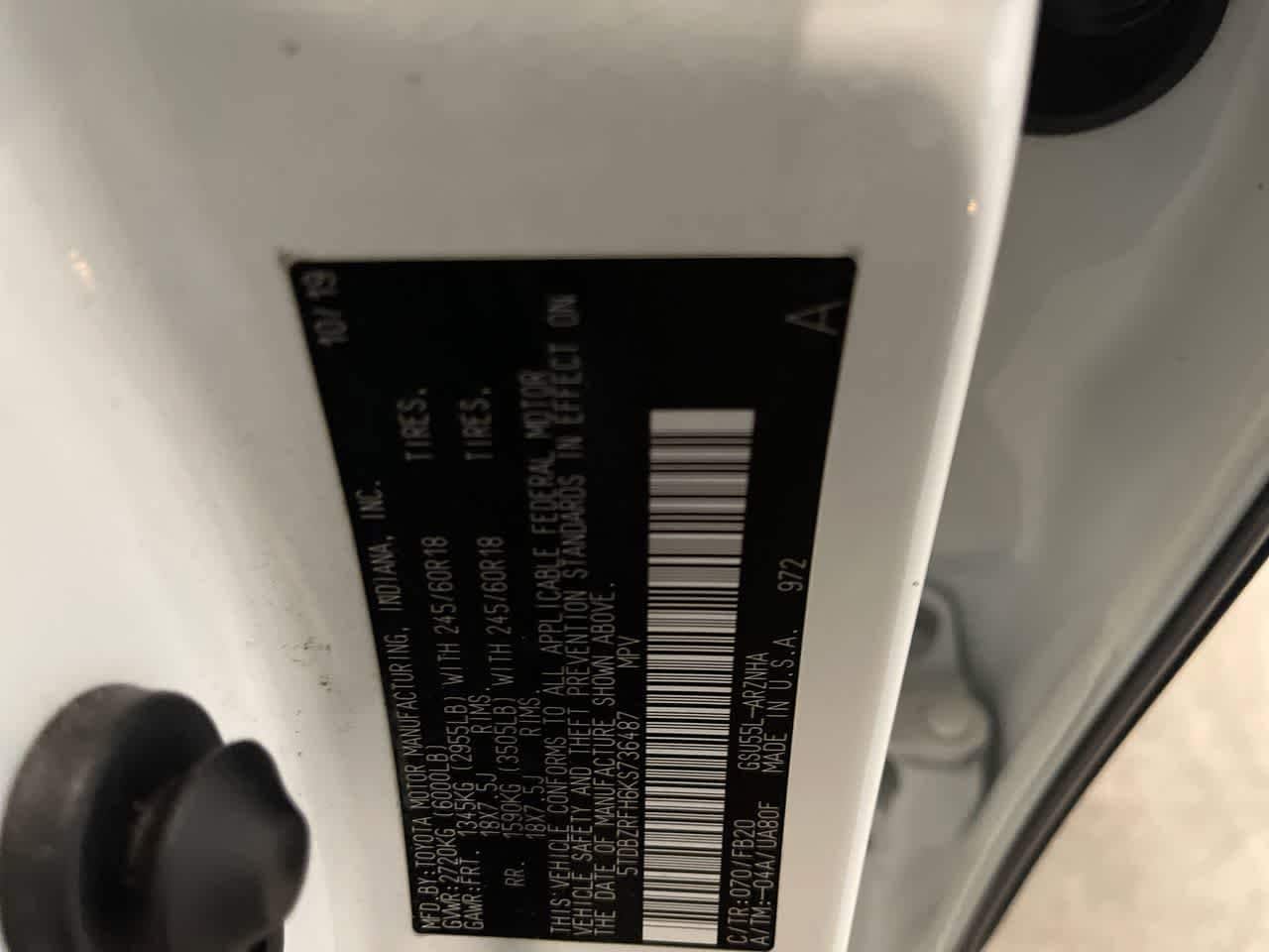 Thumbnail: 2019 Toyota Highlander - 27