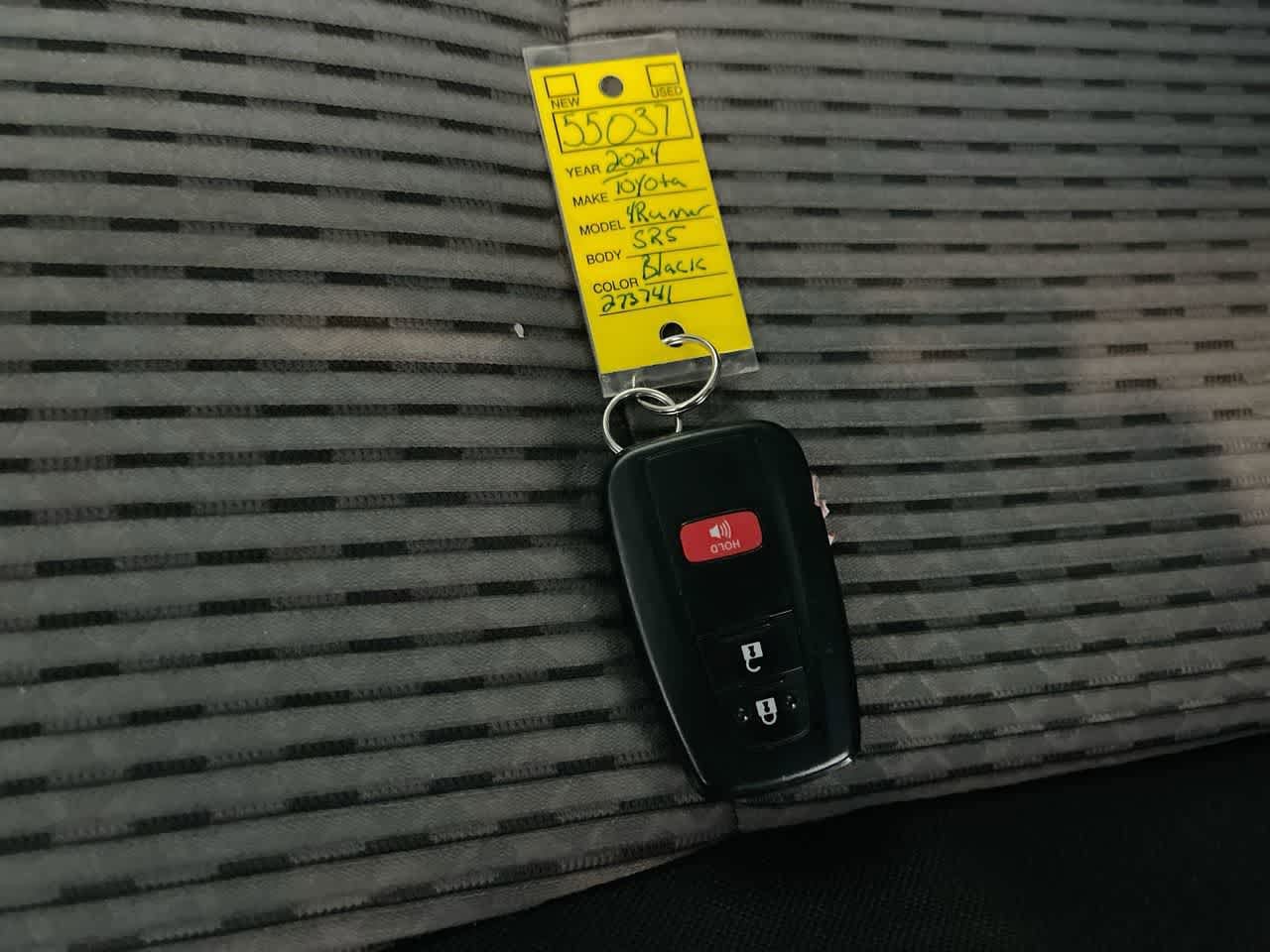 Thumbnail: 2024 Toyota 4Runner - 27