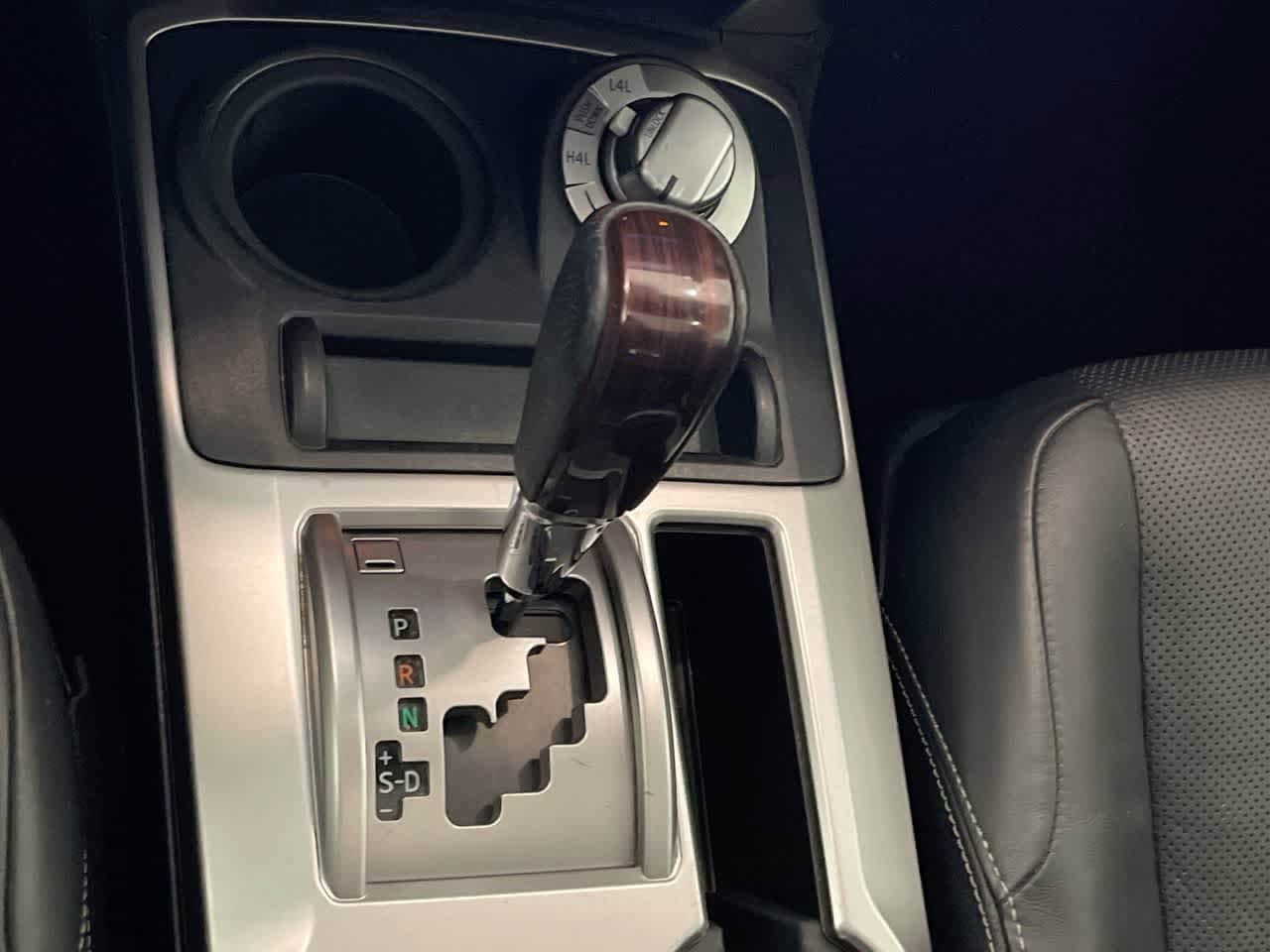 Thumbnail: 2016 Toyota 4Runner - 20