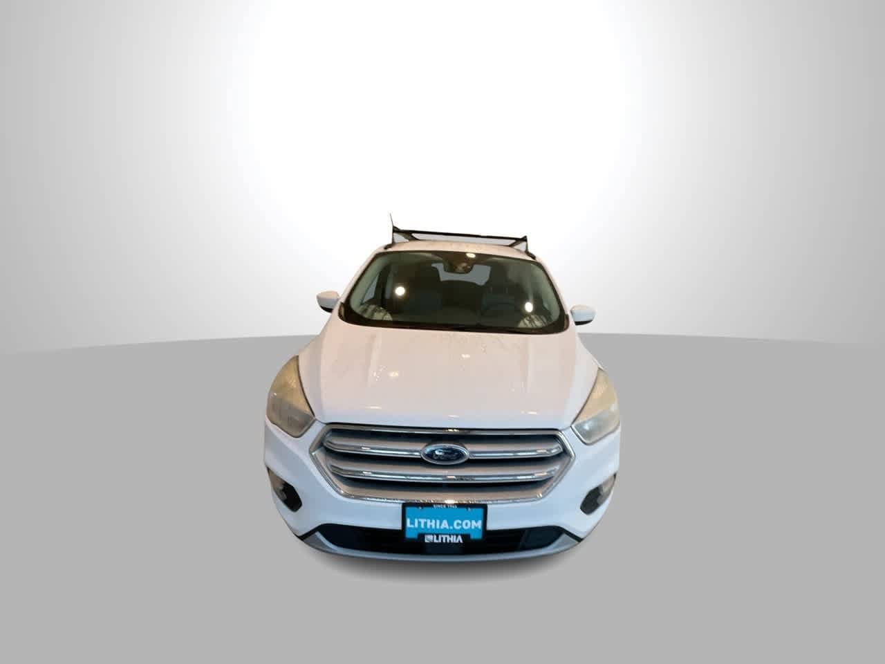 Thumbnail: 2019 Ford Escape - 3