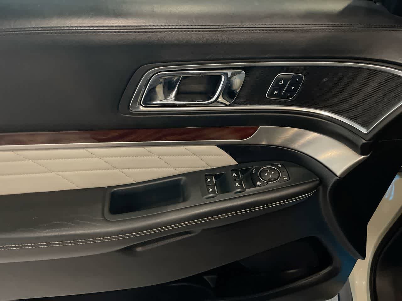 Thumbnail: 2018 Ford Explorer - 13