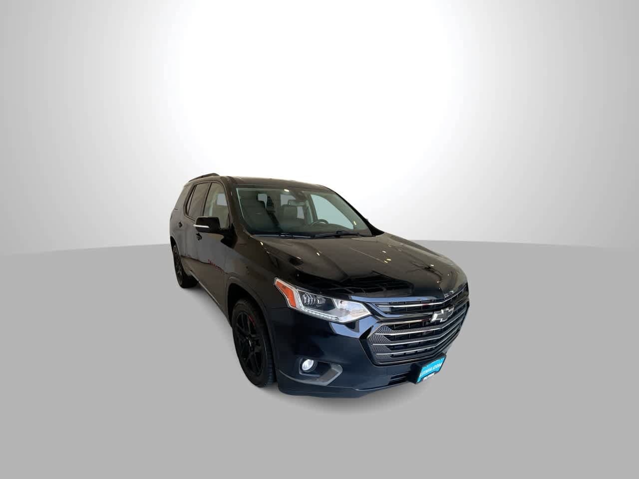 2019 Chevrolet Traverse Premier photo 2