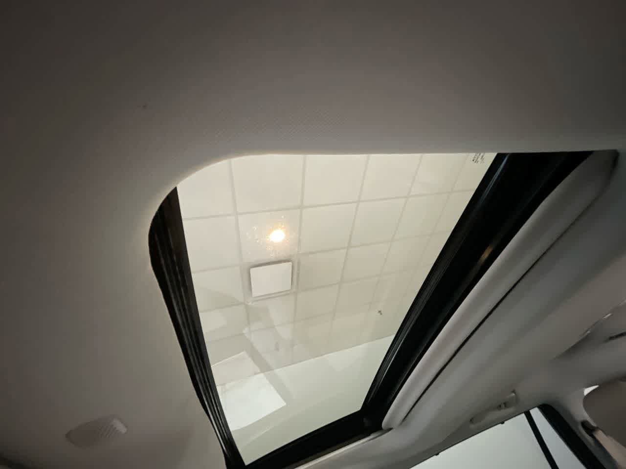 Thumbnail: 2022 Toyota Highlander - 22