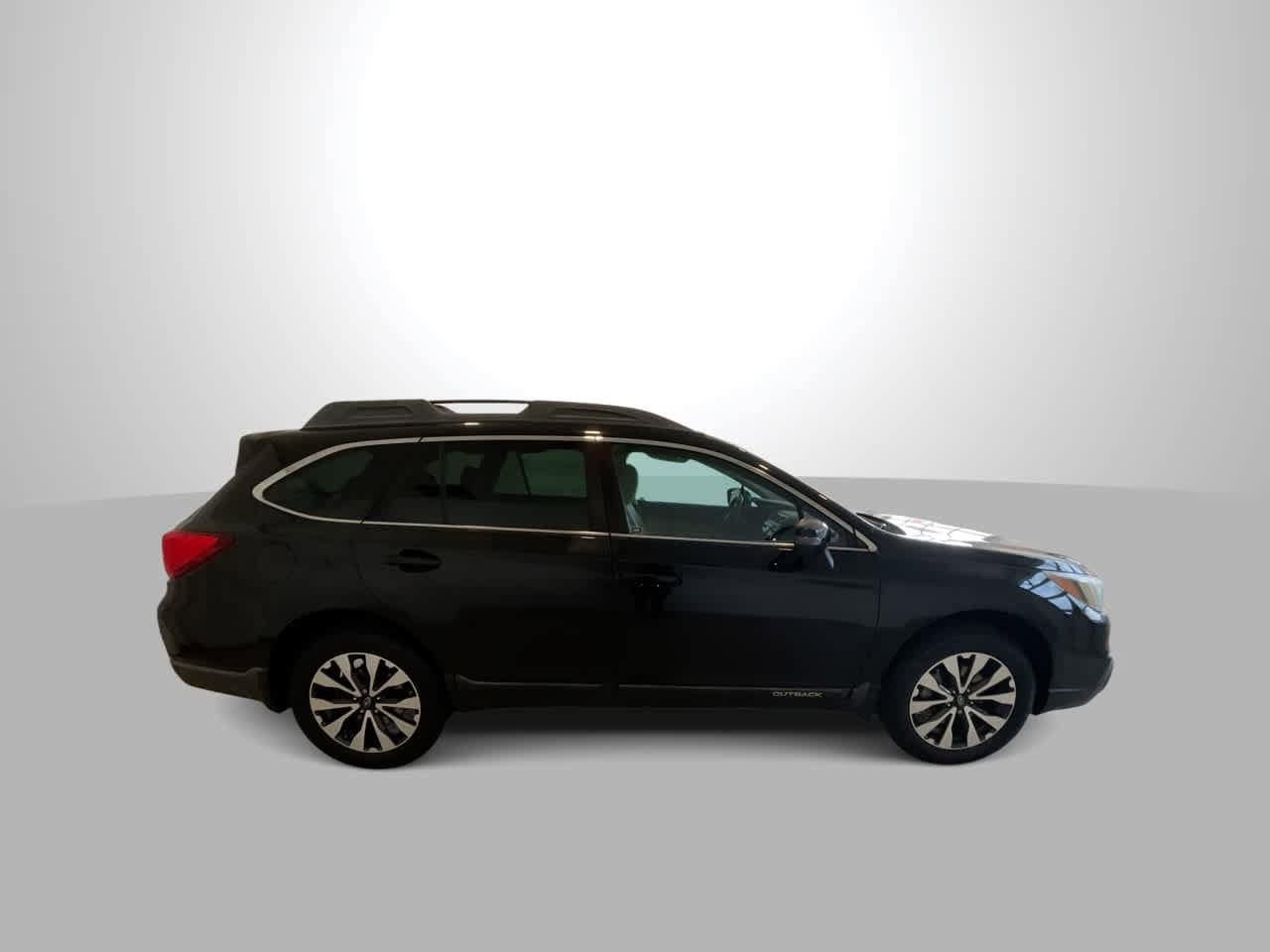 Thumbnail: 2017 Subaru Outback - 9