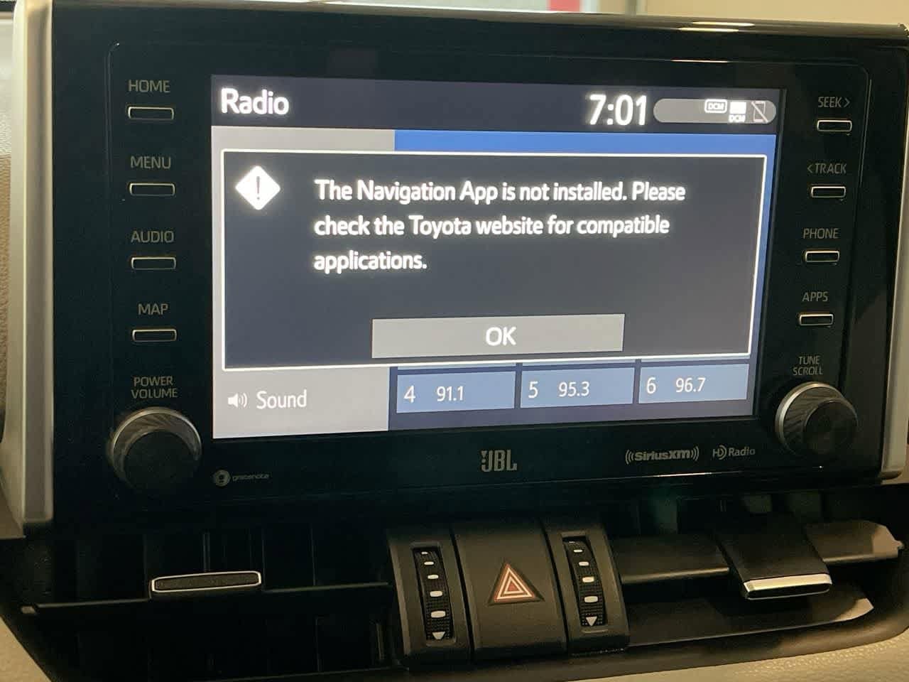 Thumbnail: 2021 Toyota RAV4 - 18