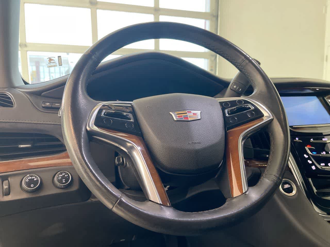 Thumbnail: 2016 Cadillac Escalade - 14