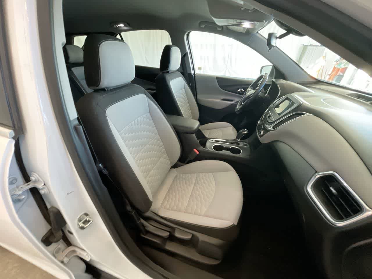 Thumbnail: 2019 Chevrolet Equinox - 23