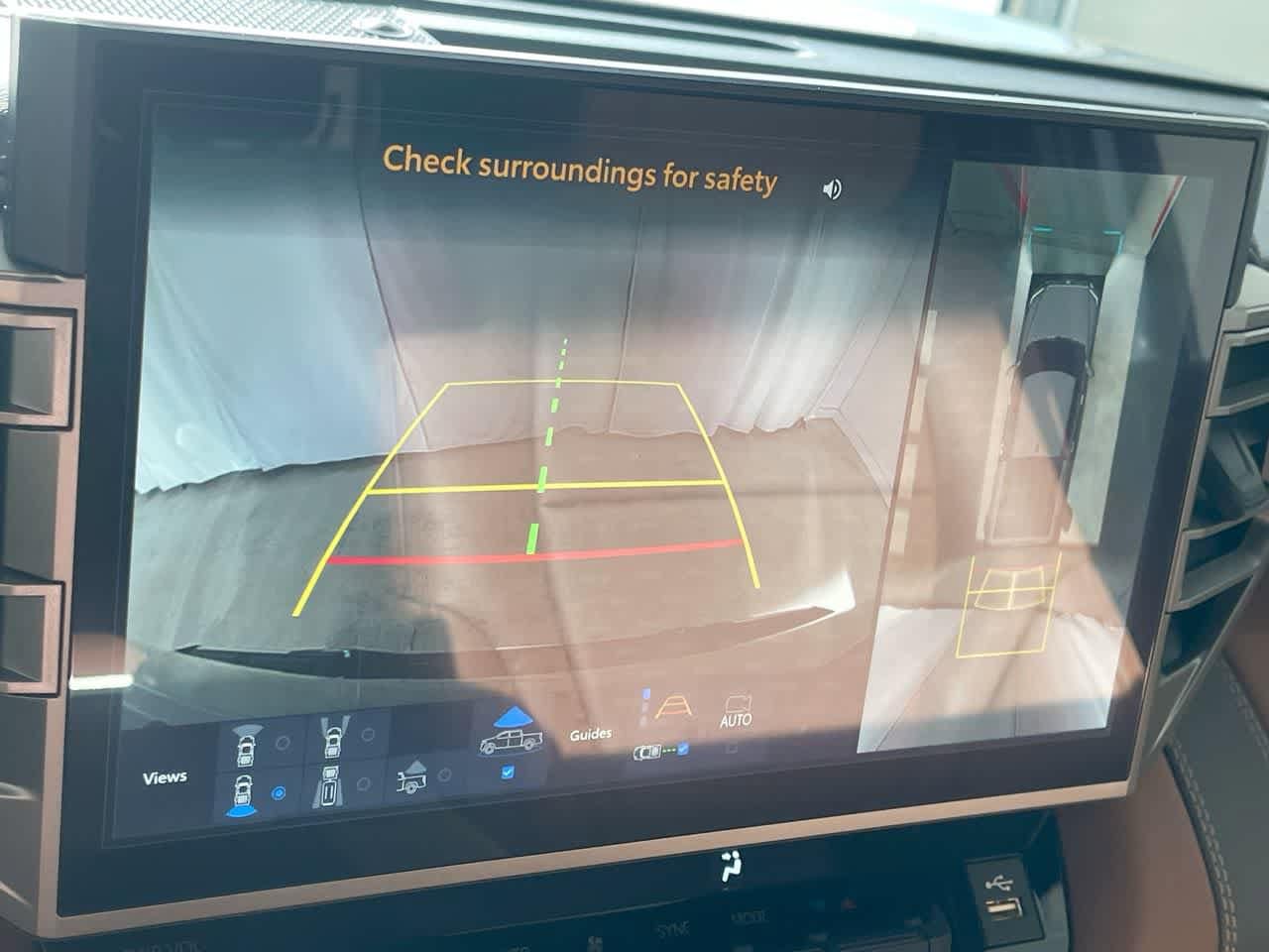 2026 Toyota Tundra 1794 Edition - Photo 17