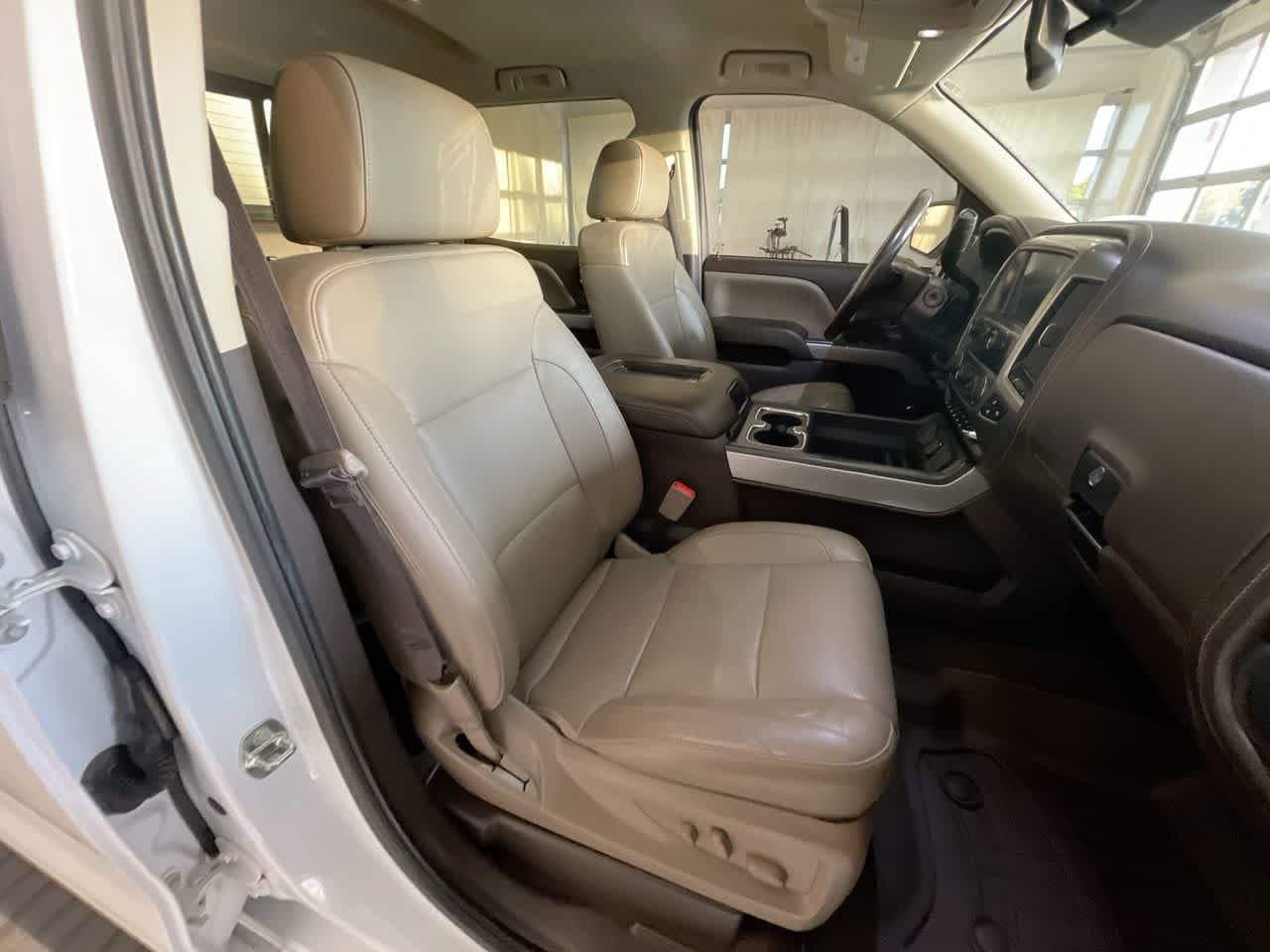 Thumbnail: 2018 Chevrolet Silverado 1500 - 24