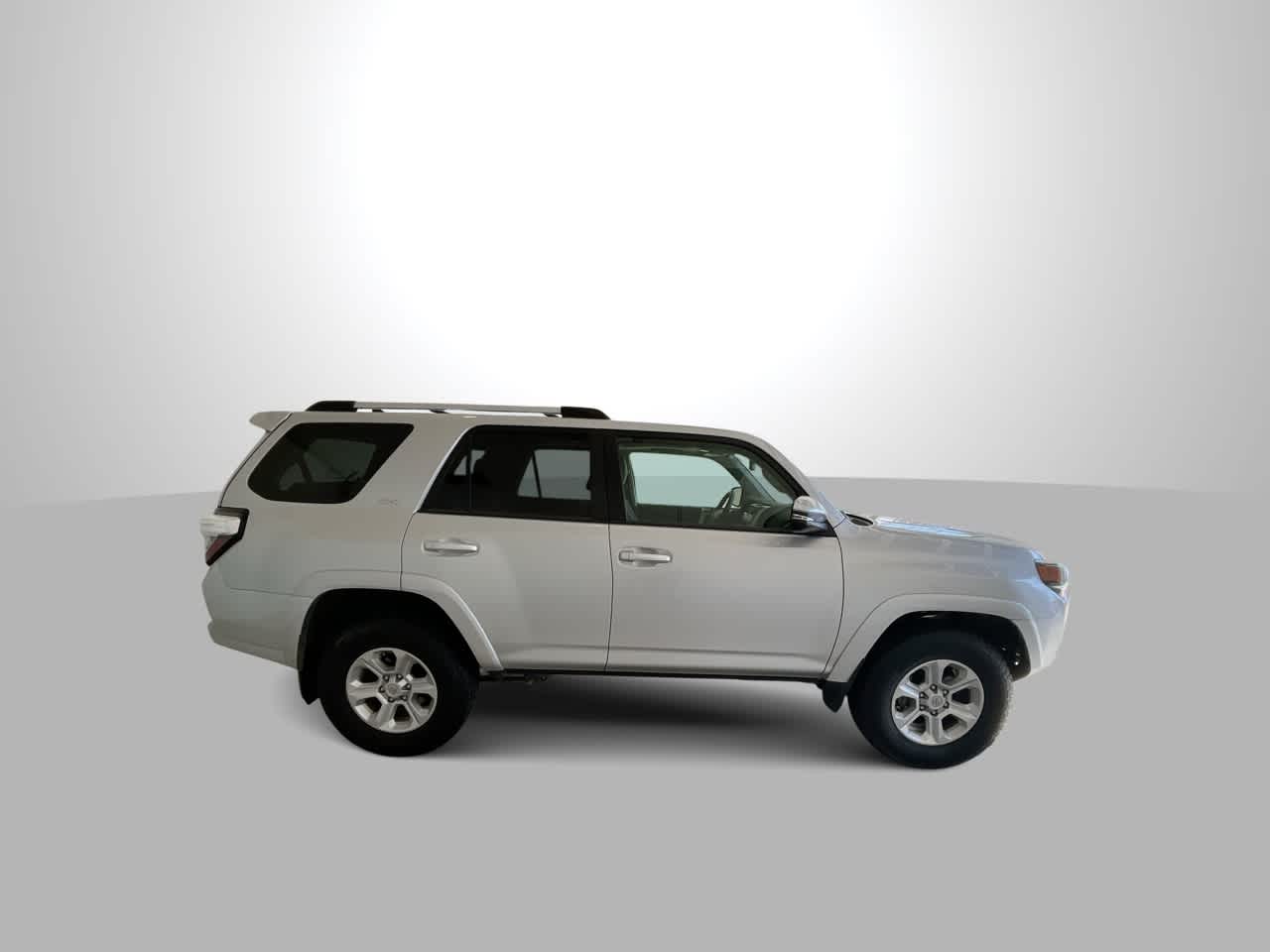 Thumbnail: 2022 Toyota 4Runner - 9