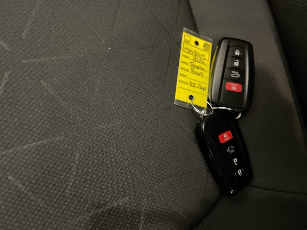 Thumbnail: 2024 Toyota RAV4 - 27