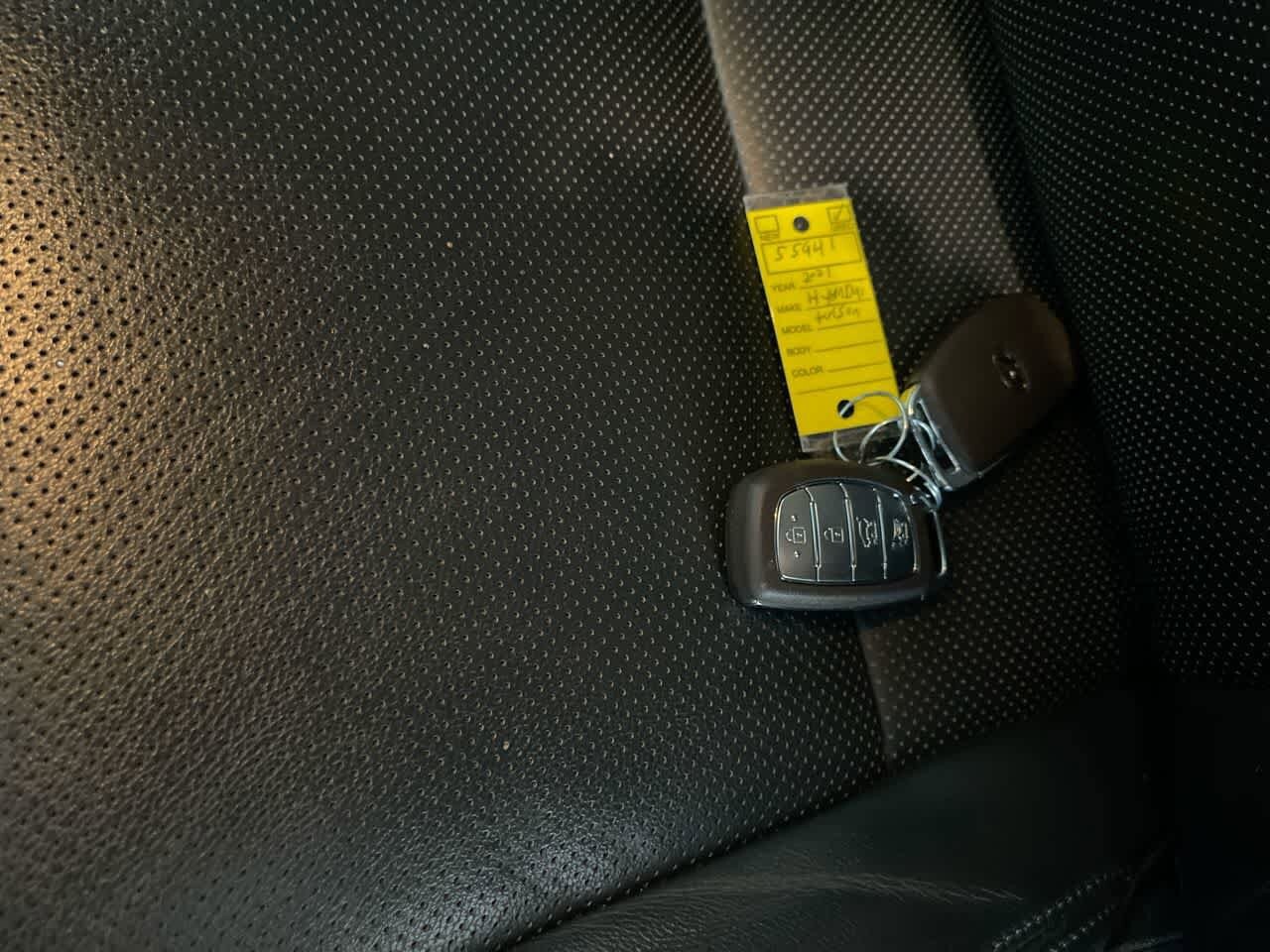 Thumbnail: 2021 Hyundai Tucson - 25