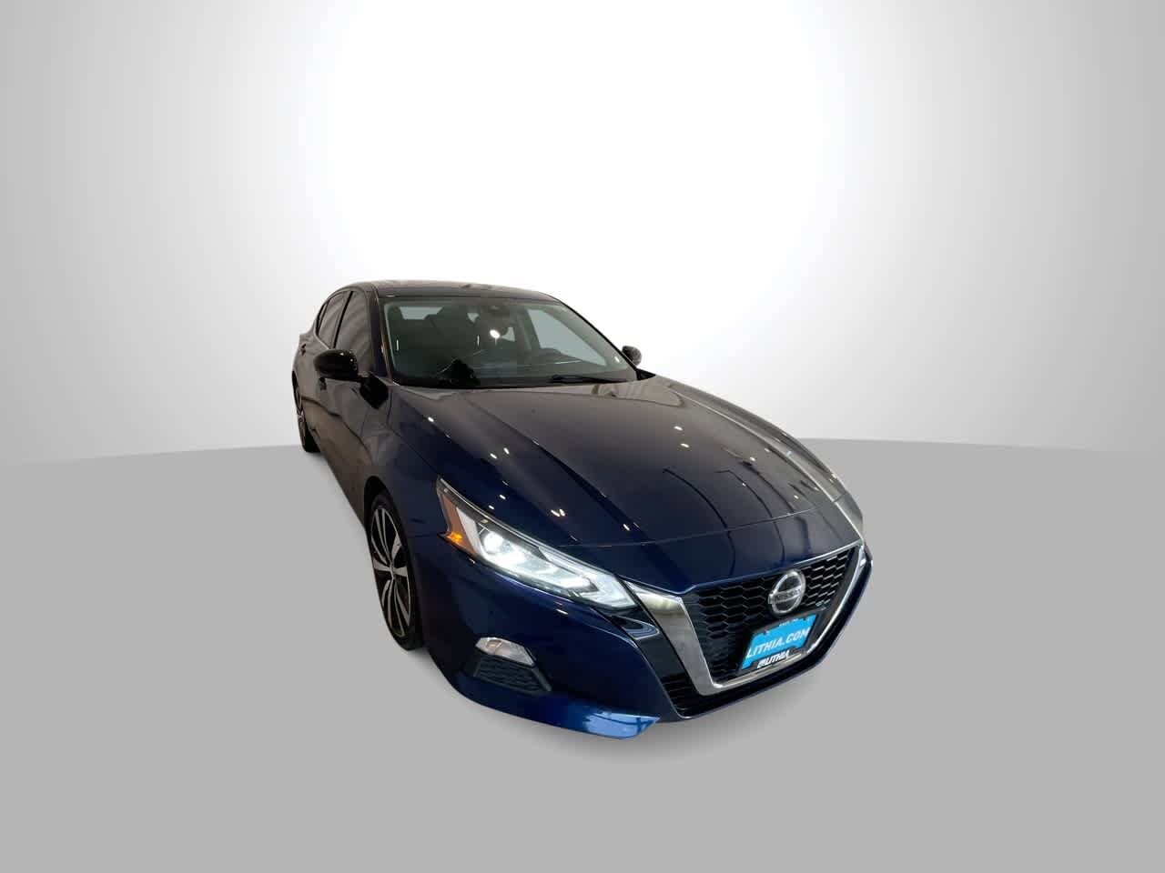 2021 Nissan Altima 2.5 SR photo 2