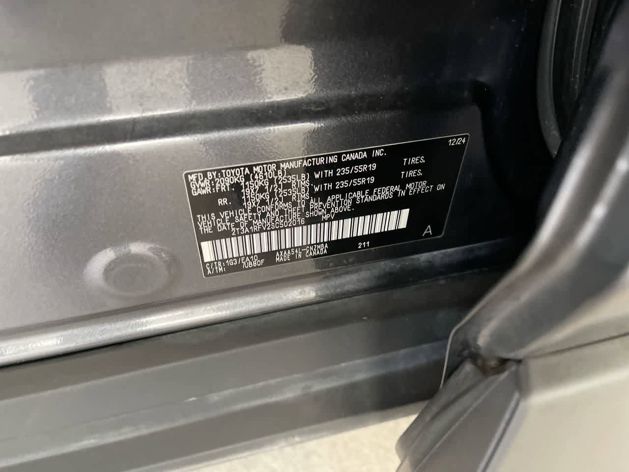 Thumbnail: 2025 Toyota RAV4 - 28