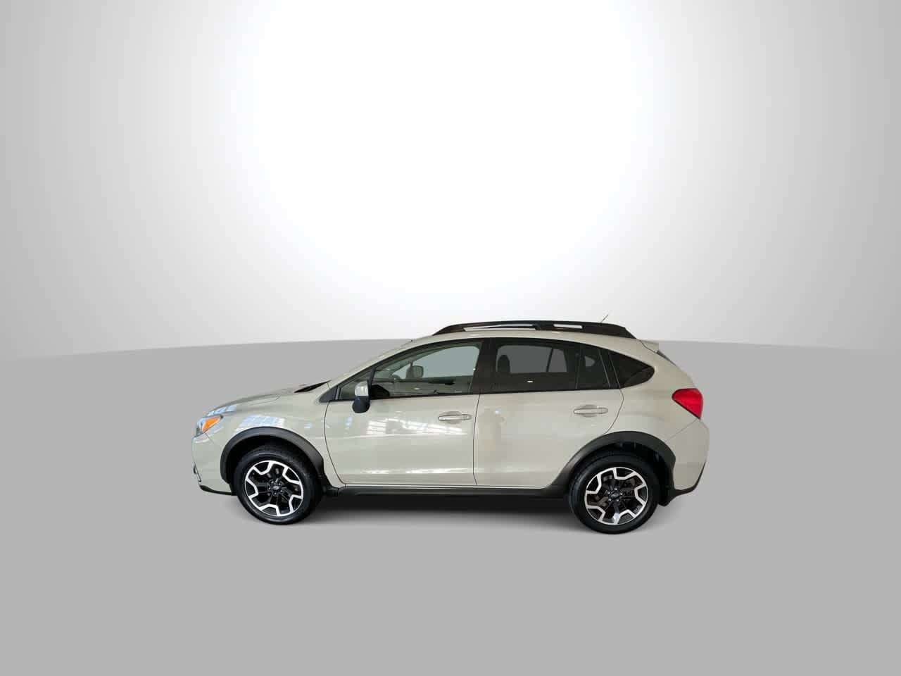 Thumbnail: 2017 Subaru Crosstrek - 5