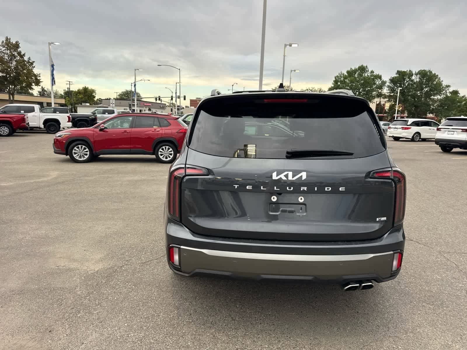 Thumbnail: 2023 Kia Telluride - 25