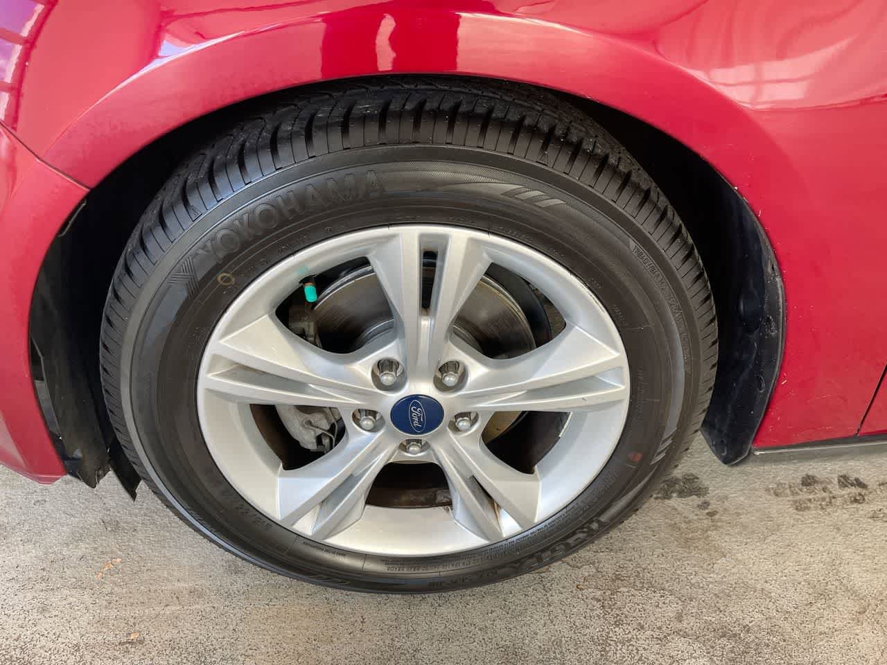 Thumbnail: 2014 Ford Focus - 10