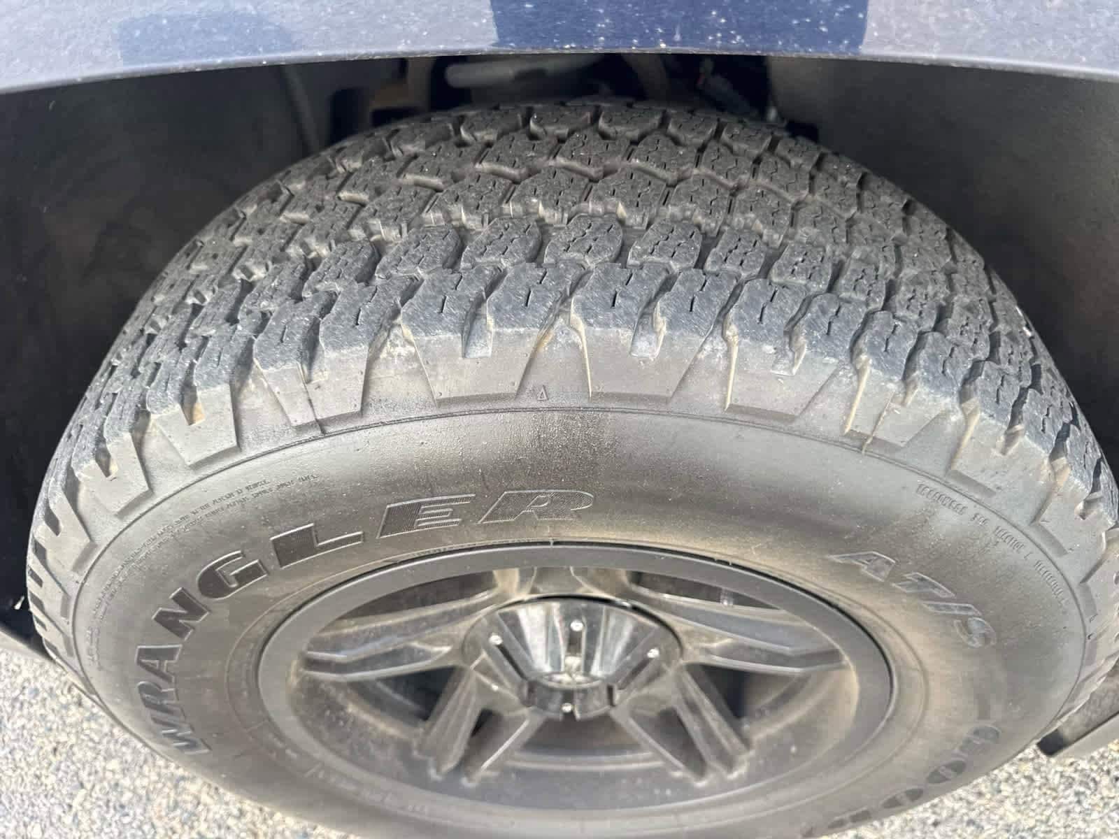 Thumbnail: 2019 GMC Yukon XL - 35