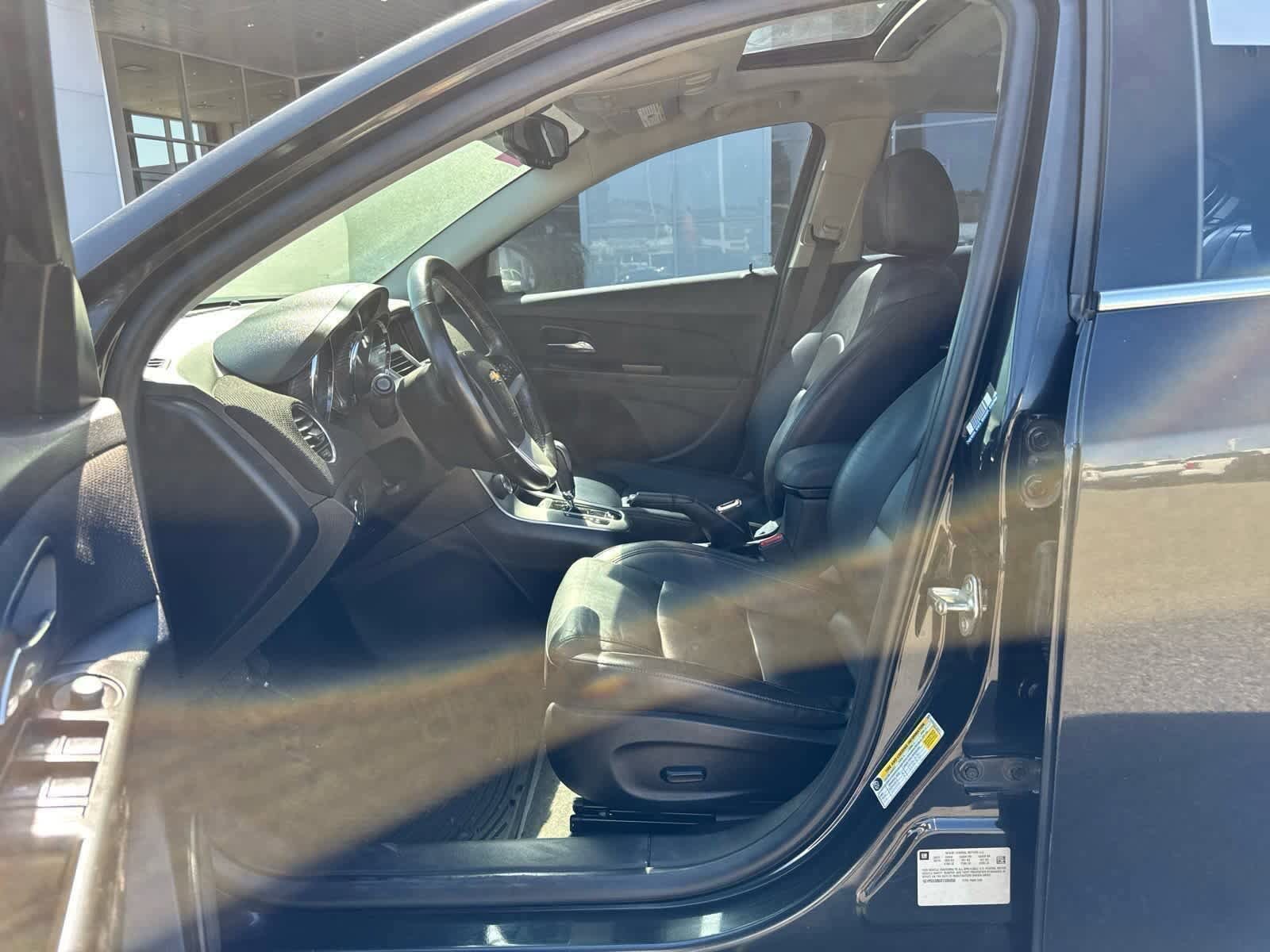 Thumbnail: 2014 Chevrolet Cruze - 27