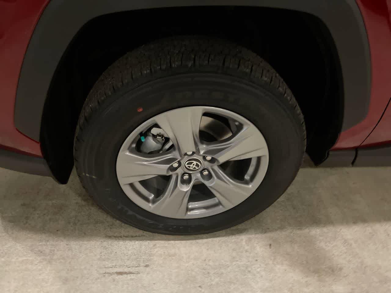 Thumbnail: 2025 Toyota RAV4 - 10