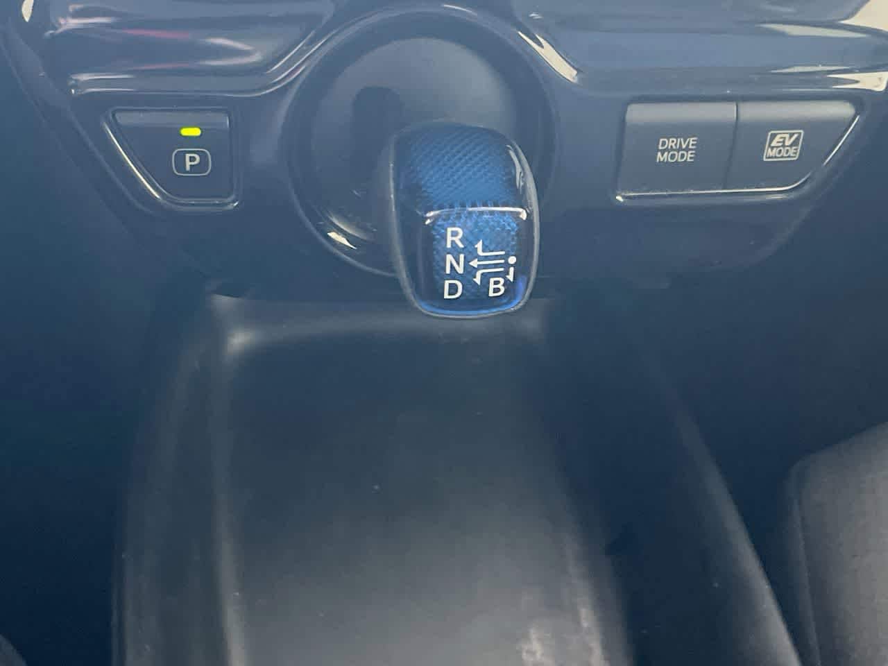 Thumbnail: 2017 Toyota Prius - 19