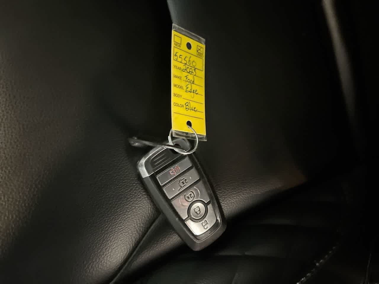 Thumbnail: 2023 Ford Edge - 25